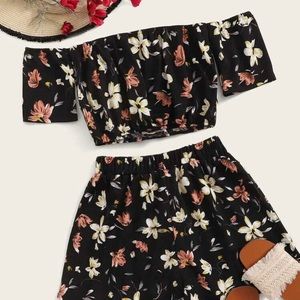 Floral Crop & Short Set